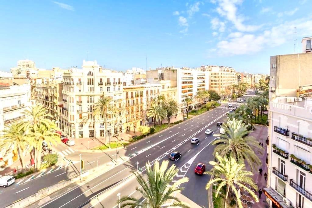 El Palacete Gran Via Valencia Exterior foto